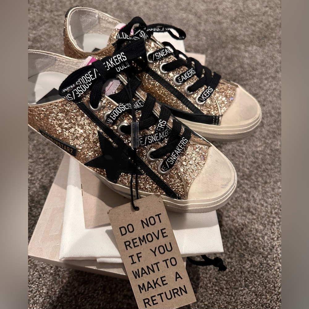 GOLDEN GOOSE Vstar 36